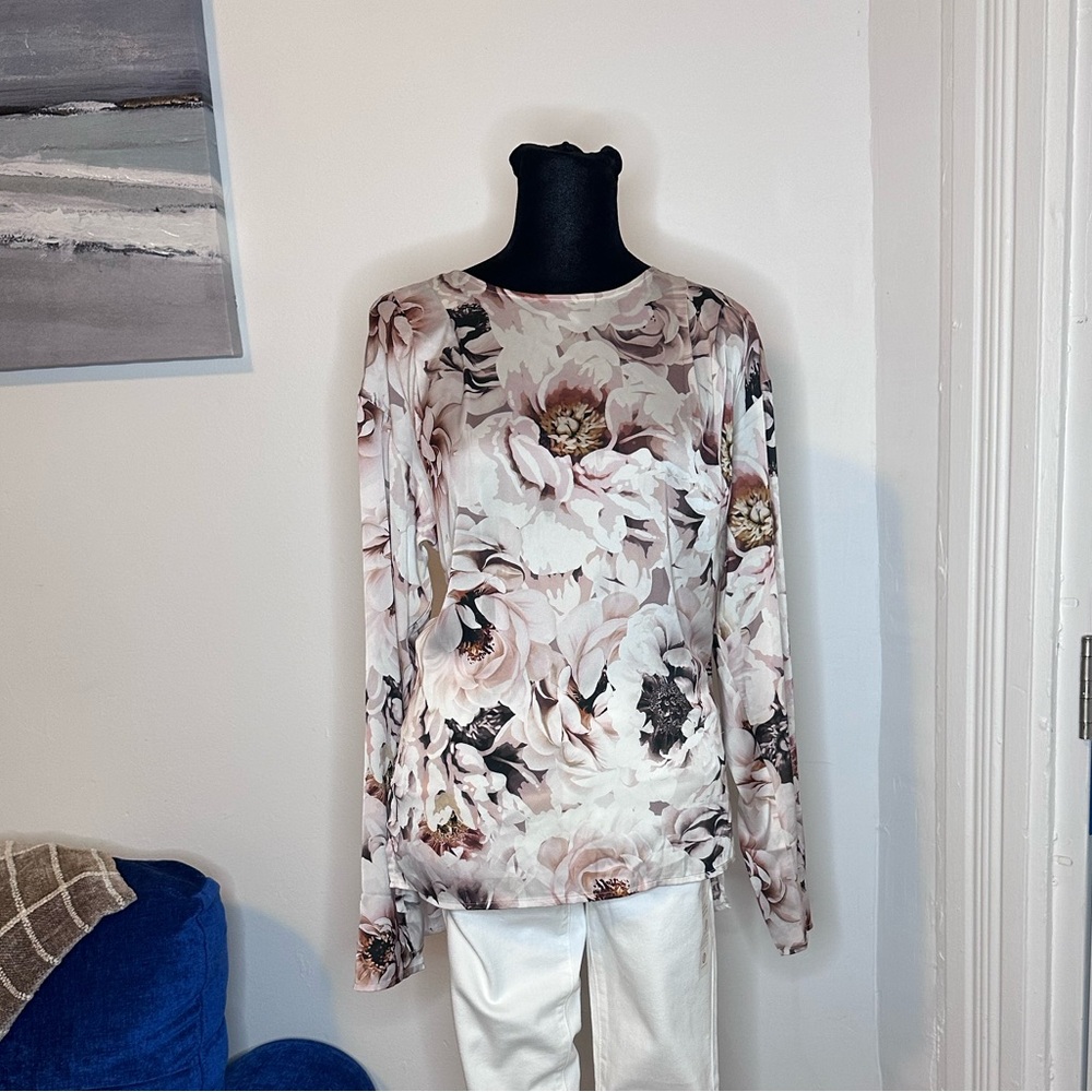 Express brand flowered blouse, satin-like size small
